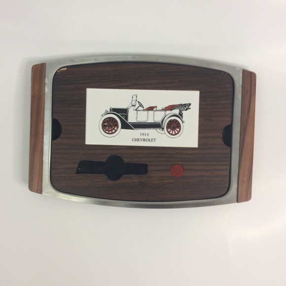 Vintage 1974 Chevrolet Technician Award Tray Board - Picture 3 of 14